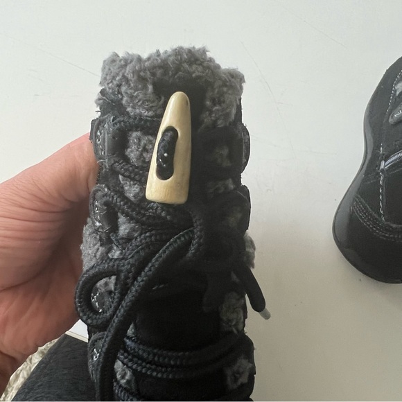 - Timberland Zesta Suede Tall Toddlers Boots Black Leather 84873 Winter Wo… - Picture 11 of 12